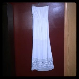 Long white dress